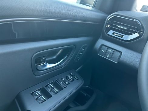 New 2025 Honda Pilot TrailSport image 25