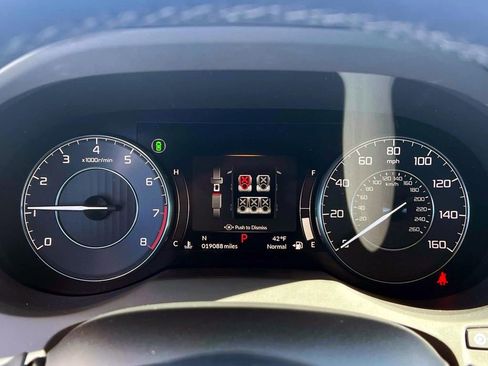 Used 2024 Acura RDX SH-AWD image 23