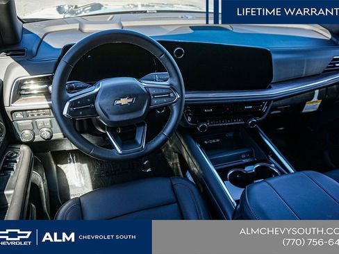 New 2026 Chevrolet Suburban LT w/ Comfort Package RWD image 28