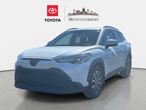 Used 2024 Toyota Corolla Cross AWD Hybrid image 6