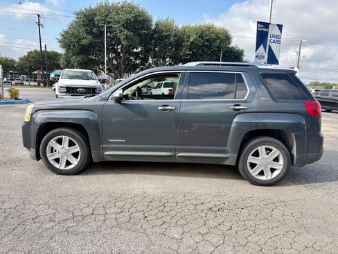 Used 2010 GMC Terrain SLT AWD/4WD image 6