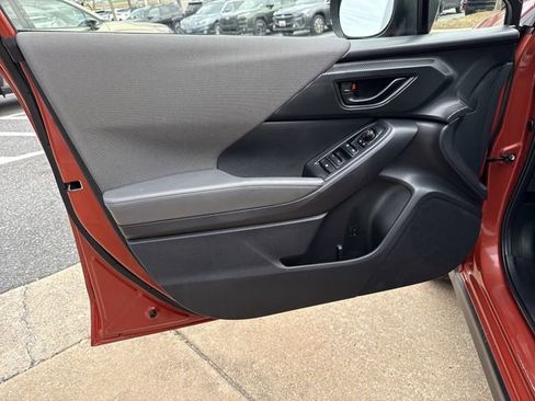 Certified 2024 Subaru Crosstrek 2.0i Premium image 8