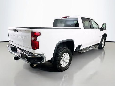 Used 2023 Chevrolet Silverado 2500 LT w/ Convenience Package AWD/4WD image 7