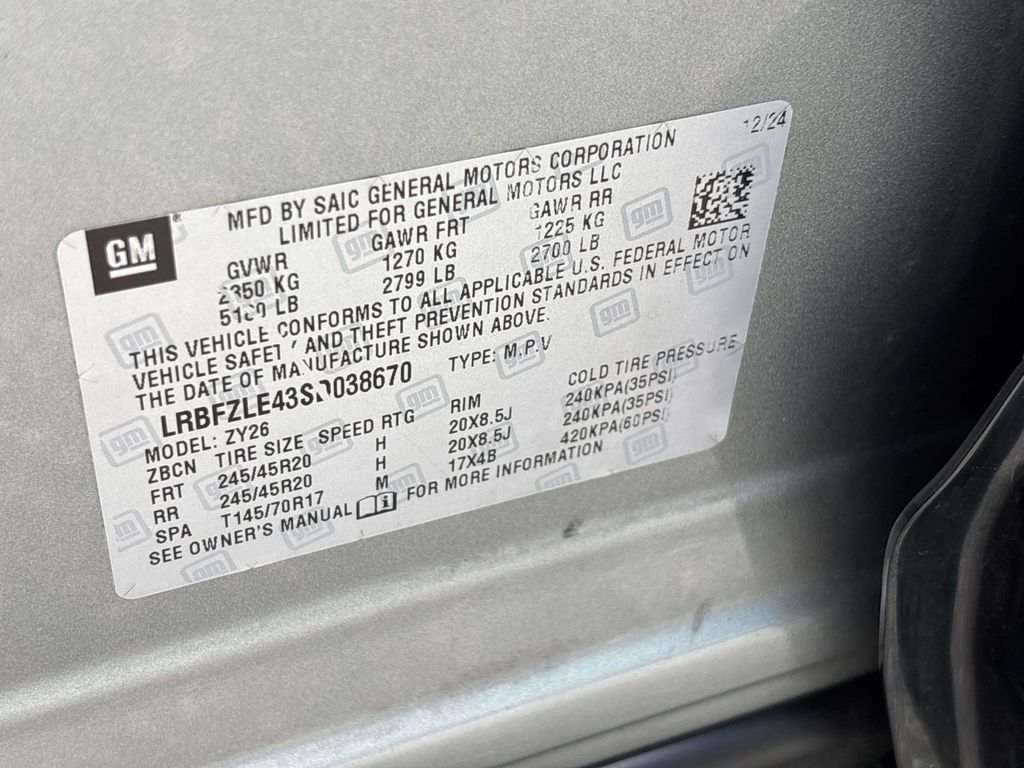 Used 2025 Buick Envision Sport Touring AWD/4WD image 31