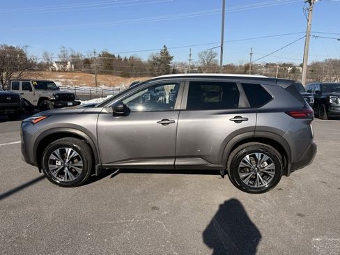 Certified 2023 Nissan Rogue SV w/ SV Premium B Package image 8