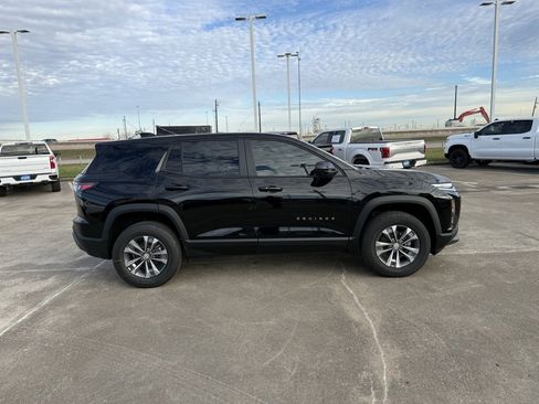 New 2026 Chevrolet Equinox LT w/ Convenience Package II image 7