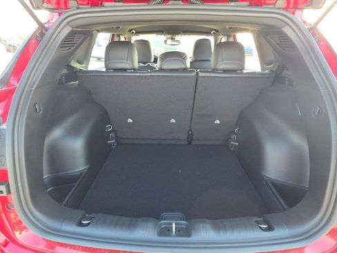 New 2026 Jeep Compass Latitude AWD/4WD image 16