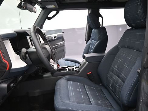 New 2026 Ford Bronco Heritage Edition AWD/4WD image 9