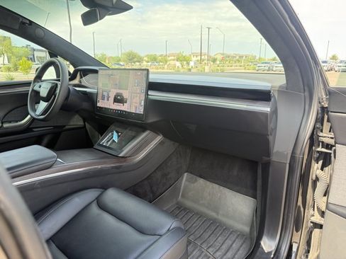 Used 2023 Tesla Model X AWD/4WD image 12