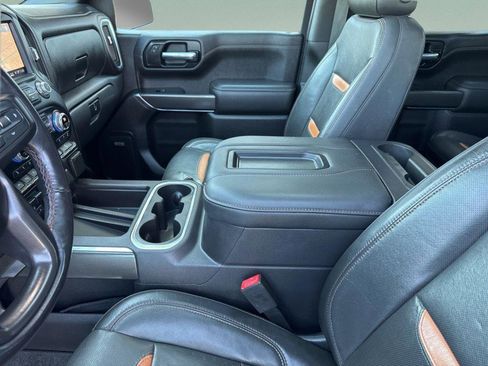 Used 2020 GMC Sierra 1500 AT4 w/ AT4 Premium Package image 19