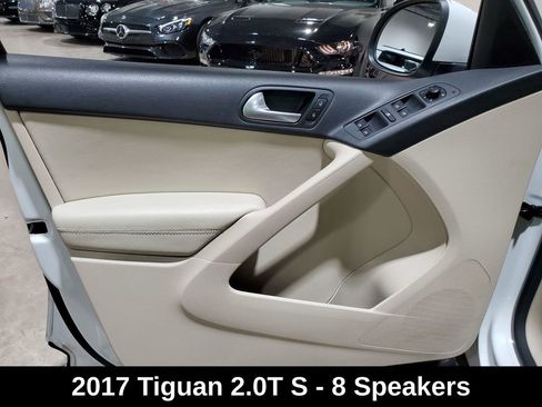 Used 2017 Volkswagen Tiguan S FWD image 8