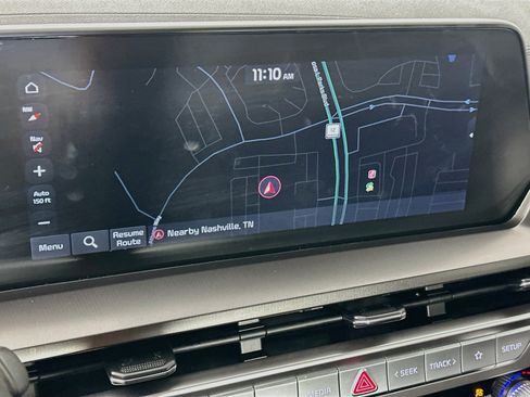 Used 2025 Kia Telluride LX FWD image 22