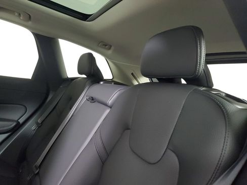 Used 2024 Volvo XC60 B5 Plus w/ Protection Package Premier AWD/4WD image 15