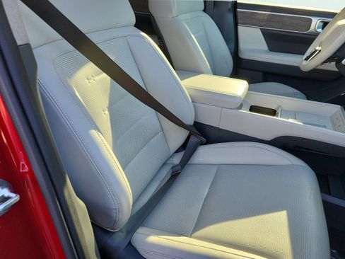 Used 2025 Hyundai Santa Fe Limited image 19