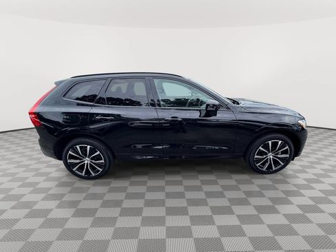 Used 2024 Volvo XC60 B5 Plus w/ Protection Package Premier AWD/4WD image 3