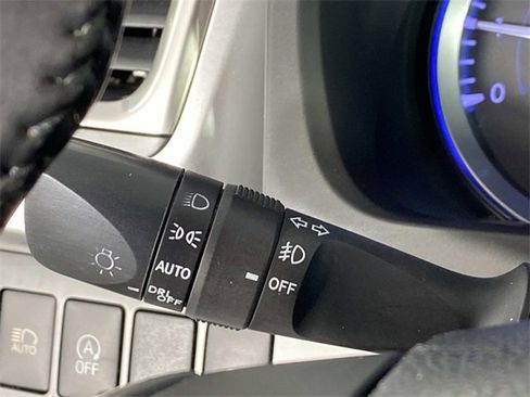 Used 2018 Toyota Highlander XLE w/ Protection Package #3 image 19