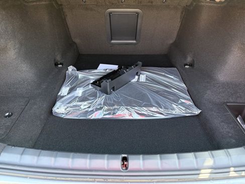 Used 2025 BMW 740i xDrive 740i xDrive image 26