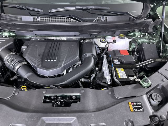 New 2027 Chevrolet Traverse RS w/ LPO, Floor Liner Package FWD image 32