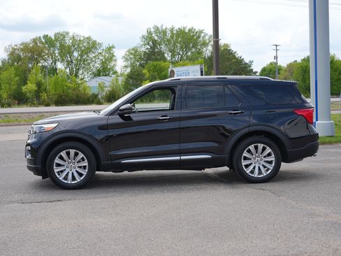 Used 2024 Ford Explorer Limited w/ Limited Technology Package AWD/4WD image 7