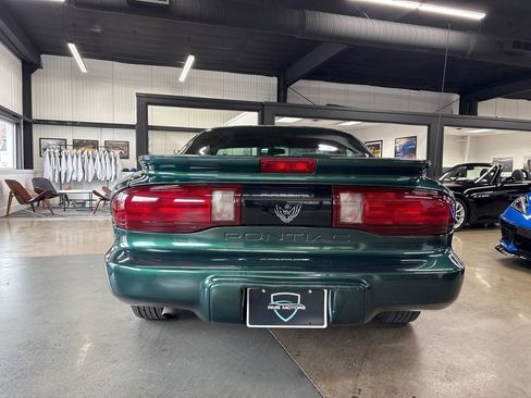 Used 1994 Pontiac Firebird Coupe image 11