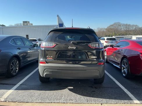 Used 2020 Jeep Cherokee Latitude Plus w/ Cold Weather Group image 3