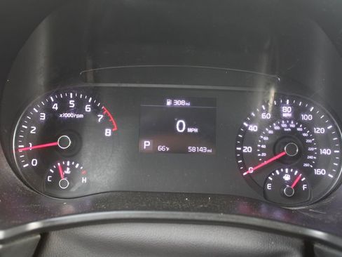 Certified 2021 Kia Soul LX image 27