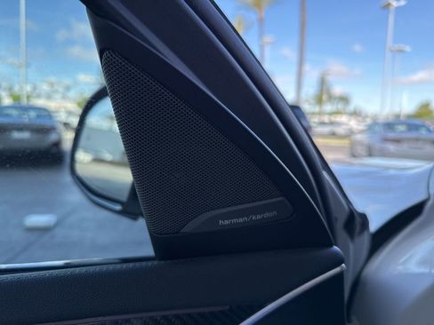 Used 2023 BMW X4 M40i w/ Premium Package AWD/4WD image 6