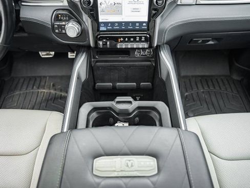 Used 2022 RAM 1500 Limited image 13
