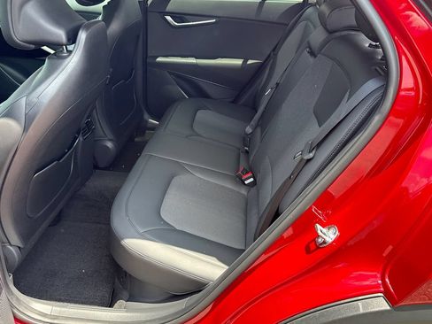 Used 2025 Kia Niro EX FWD image 20