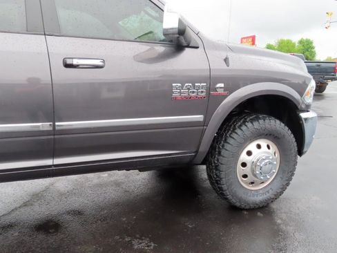 Used 2018 RAM 3500 Laramie AWD/4WD image 24