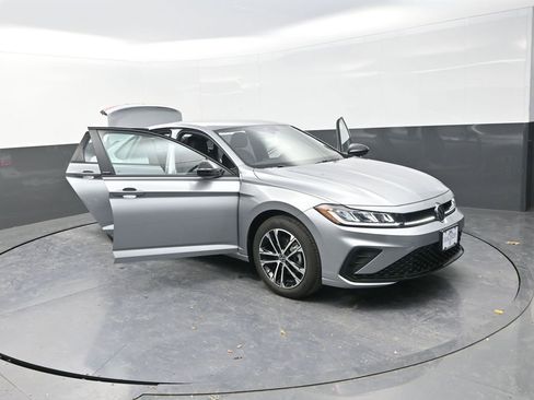 New 2026 Volkswagen Jetta Sport FWD image 29