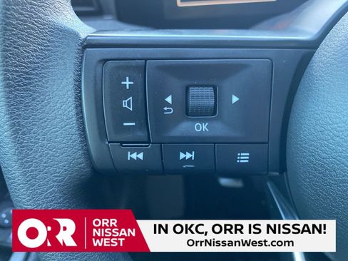 Used 2025 Nissan Kicks SV w/ Interior Electronics Package image 22