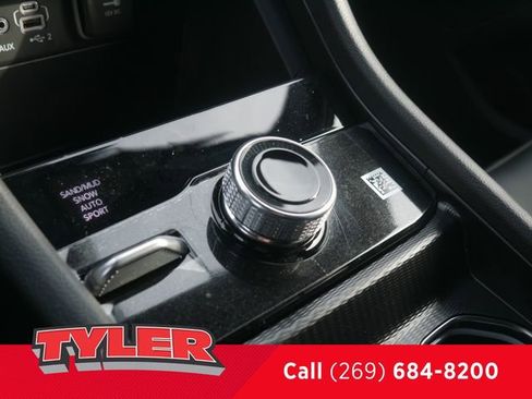 New 2026 Jeep Grand Cherokee L Limited w/ Limited Altitude Package AWD/4WD image 35