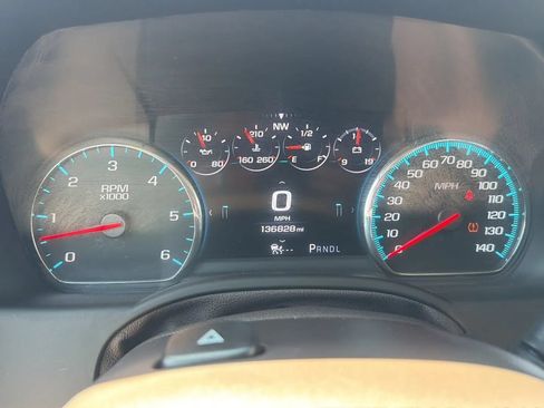 Used 2017 GMC Yukon XL Denali w/ Open Road Package RWD image 17