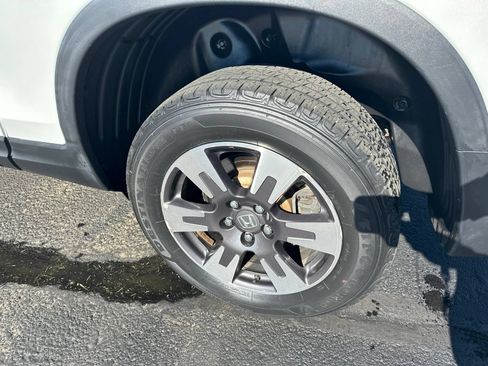 Used 2019 Honda Ridgeline RTL image 9
