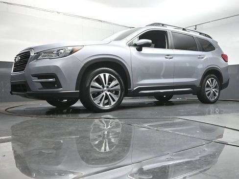 Used 2022 Subaru Ascent Limited AWD/4WD image 35