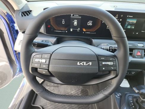 New 2026 Kia K4 EX FWD image 34