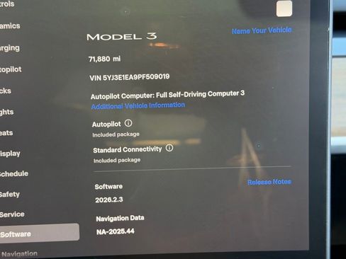 Used 2023 Tesla Model 3 Standard Range image 52