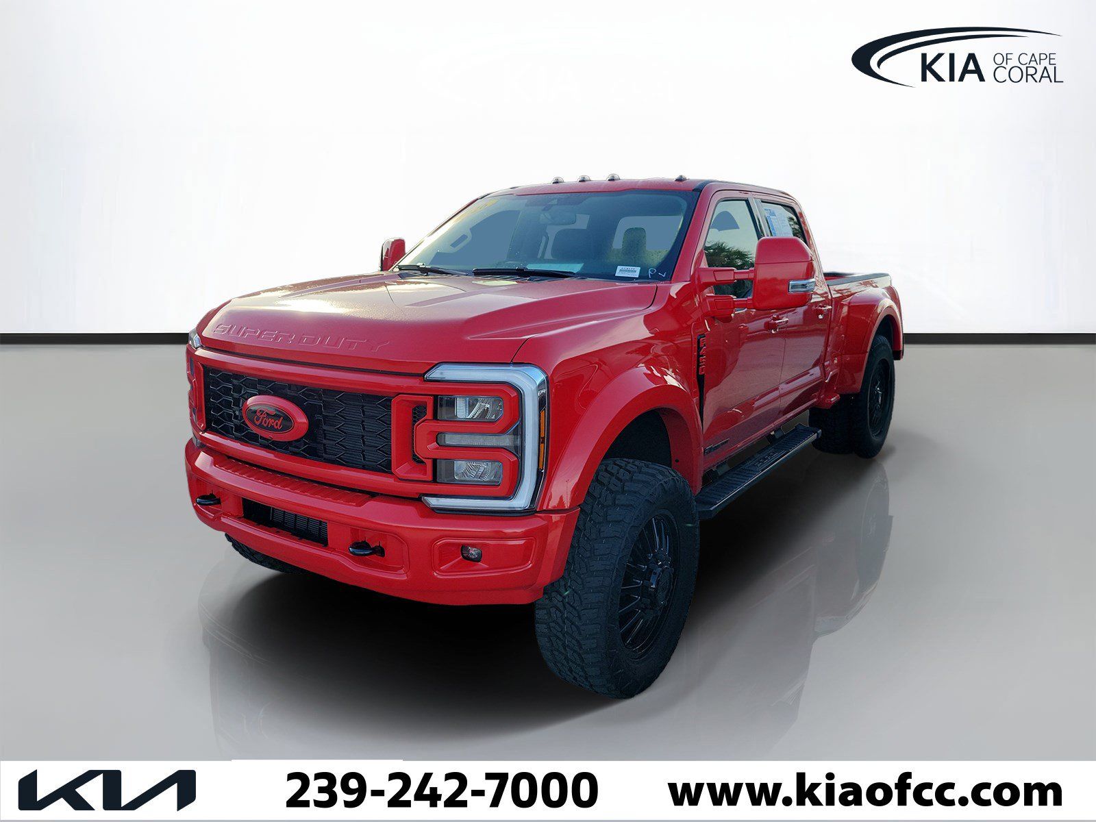 Used 2026 Ford F450 Lariat AWD/4WD image 3