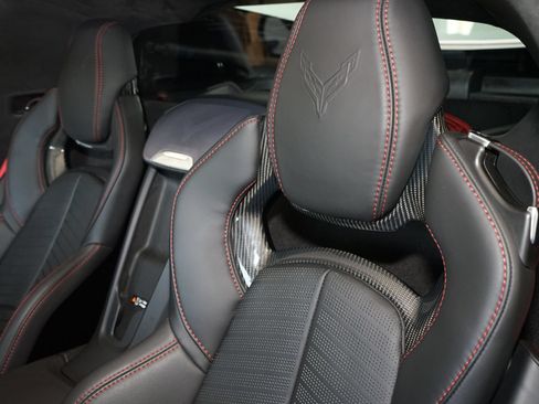 Used 2024 Chevrolet Corvette Z06 w/ Stealth Interior Trim Package RWD image 27