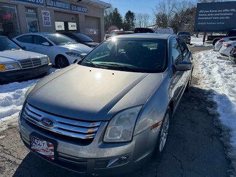 Used 2008 Ford Fusion SEL image 2
