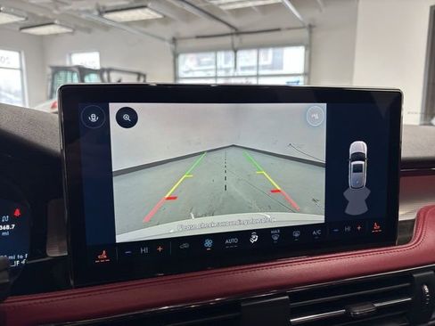 Used 2023 Lincoln Corsair Reserve w/ Rear Removable Package Tray AWD/4WD image 42