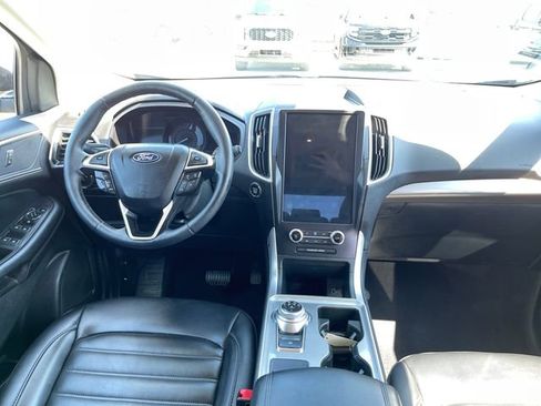 Used 2024 Ford Edge SEL w/ Convenience Package AWD/4WD image 12