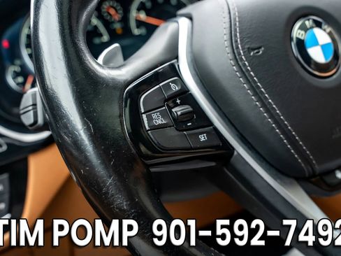 Used 2018 BMW 530i xDrive image 27