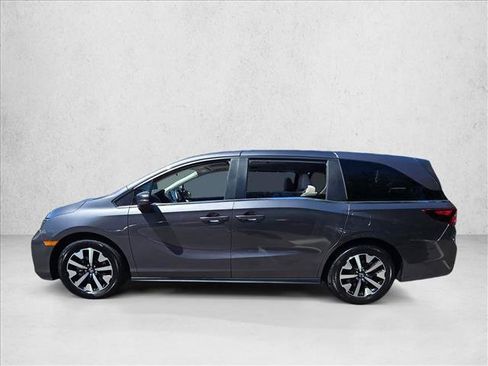 Used 2025 Honda Odyssey EX-L image 9
