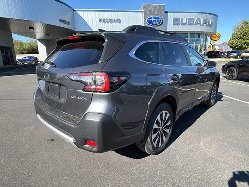 New 2025 Subaru Outback Limited image 4