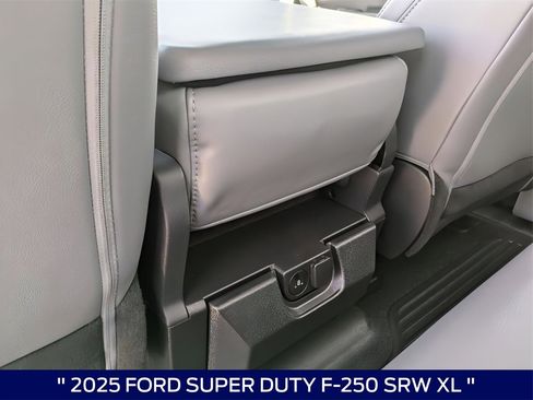 New 2025 Ford F250 XL w/ 360-Degree Camera Package image 27