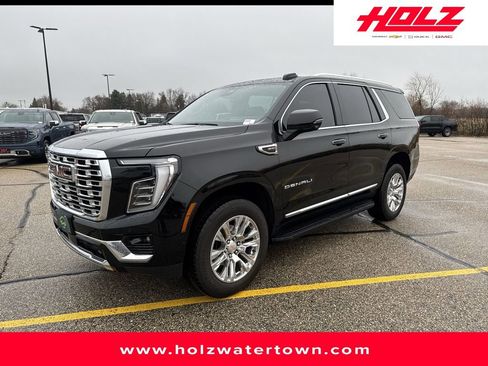 Certified 2025 GMC Yukon Denali AWD/4WD image 1