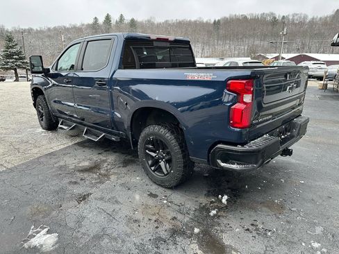Used 2022 Chevrolet Silverado 1500 LT Trail Boss image 7