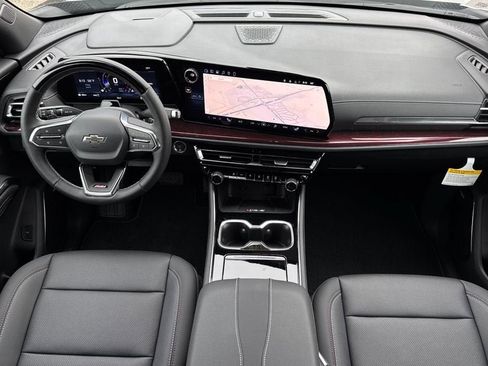 New 2026 Chevrolet Traverse Z71 w/ Enhanced Driving Package AWD/4WD image 13